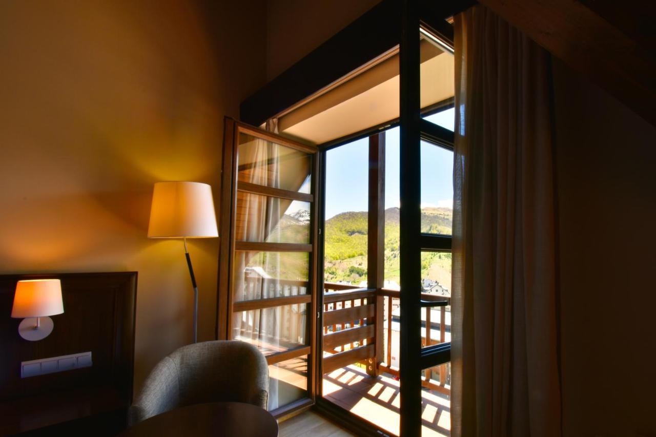 Snoe Aragon Hills Hotel 4*